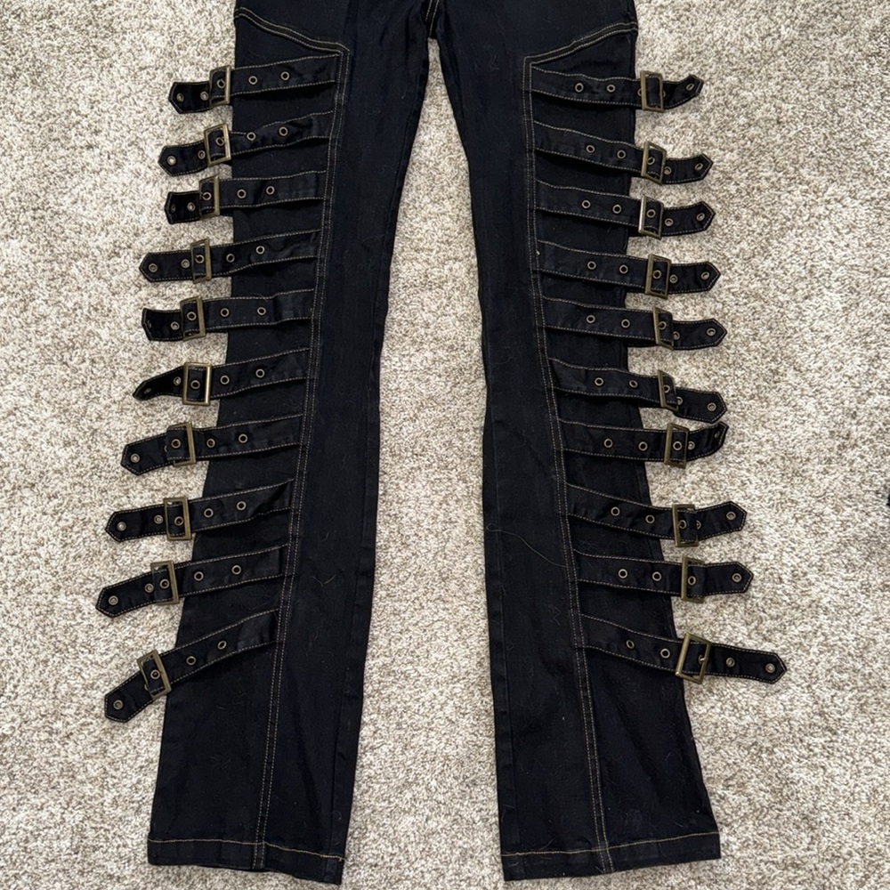 IAMGIA Sceptrum Buckle Pants - Picture 6 of 9